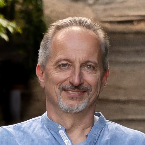 Kőrösi Ákos